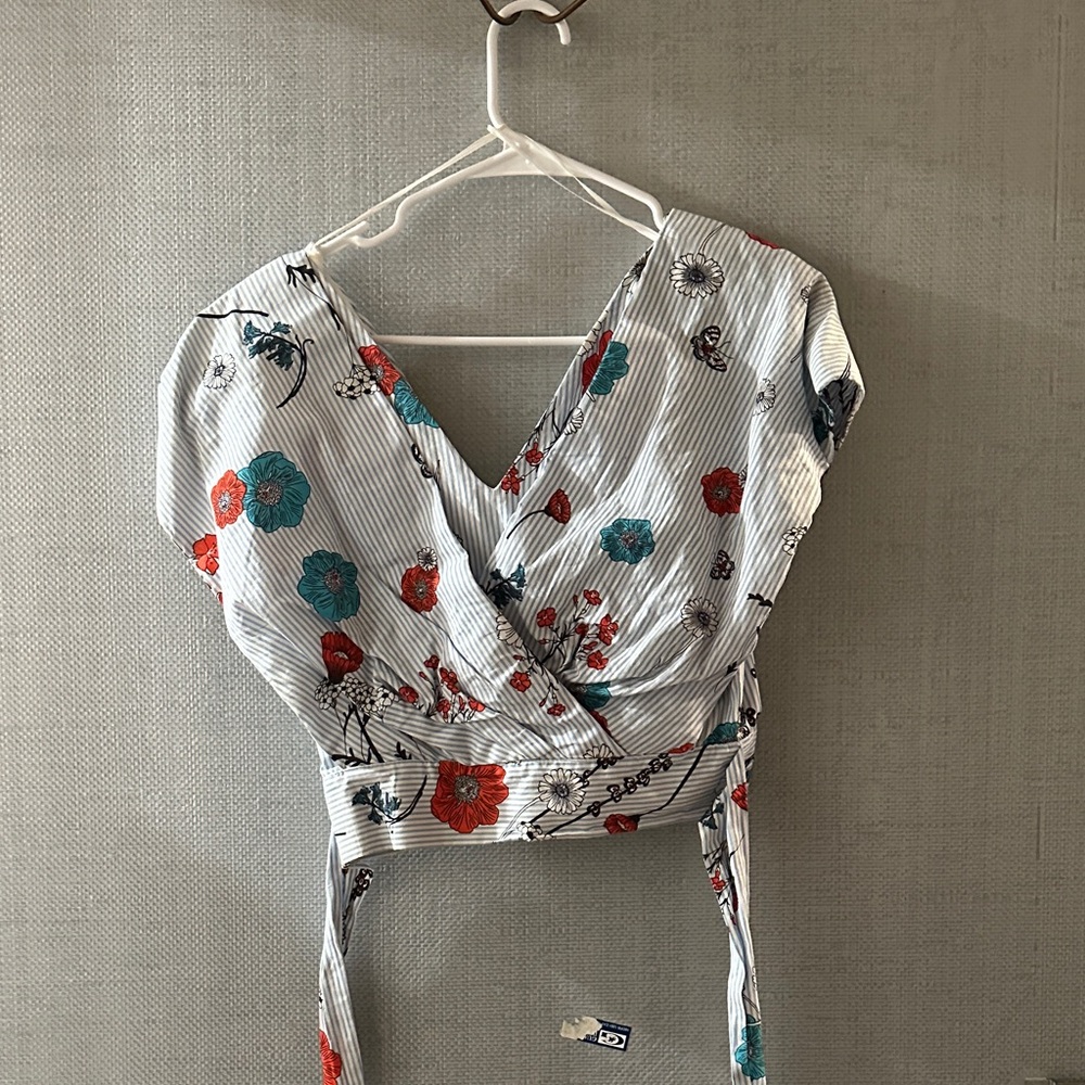 Elegant Floral Wrap Blouse - White with Red and Blue